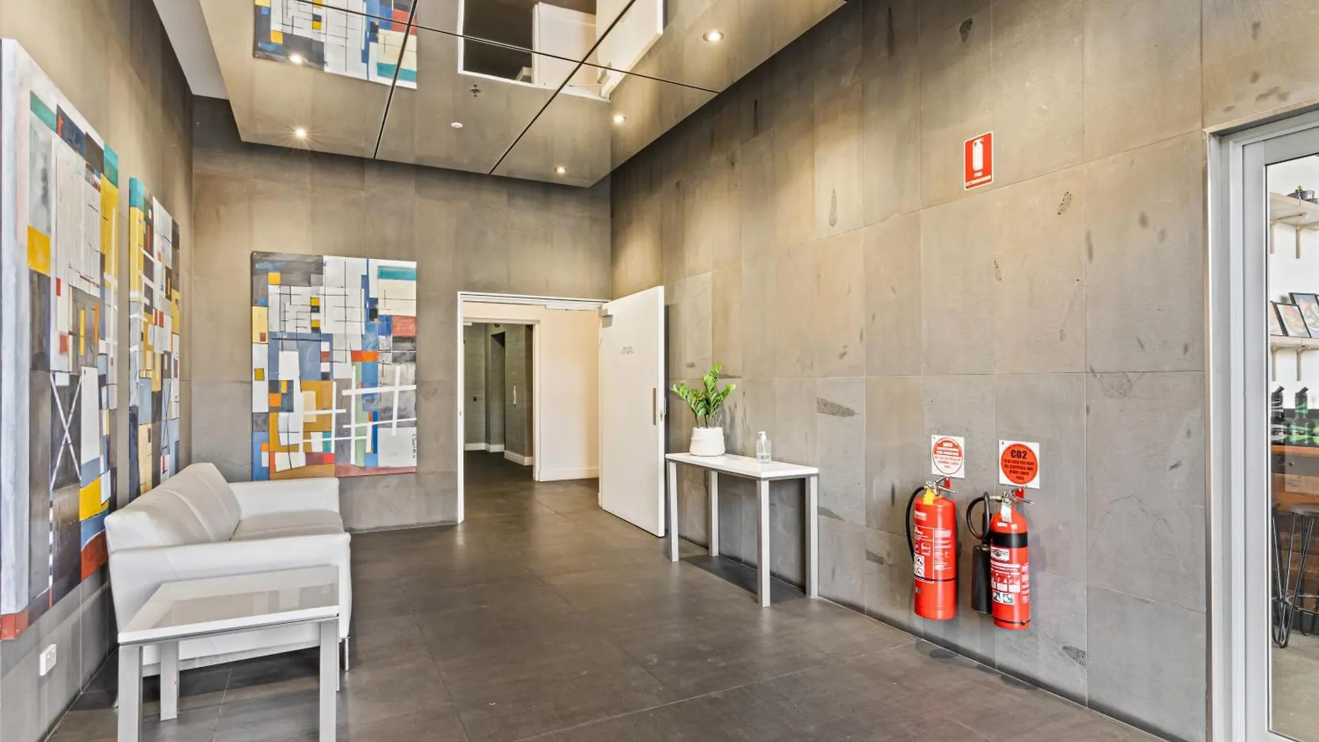 Parkland Vista Luxury Retreat Apartment Adelaide